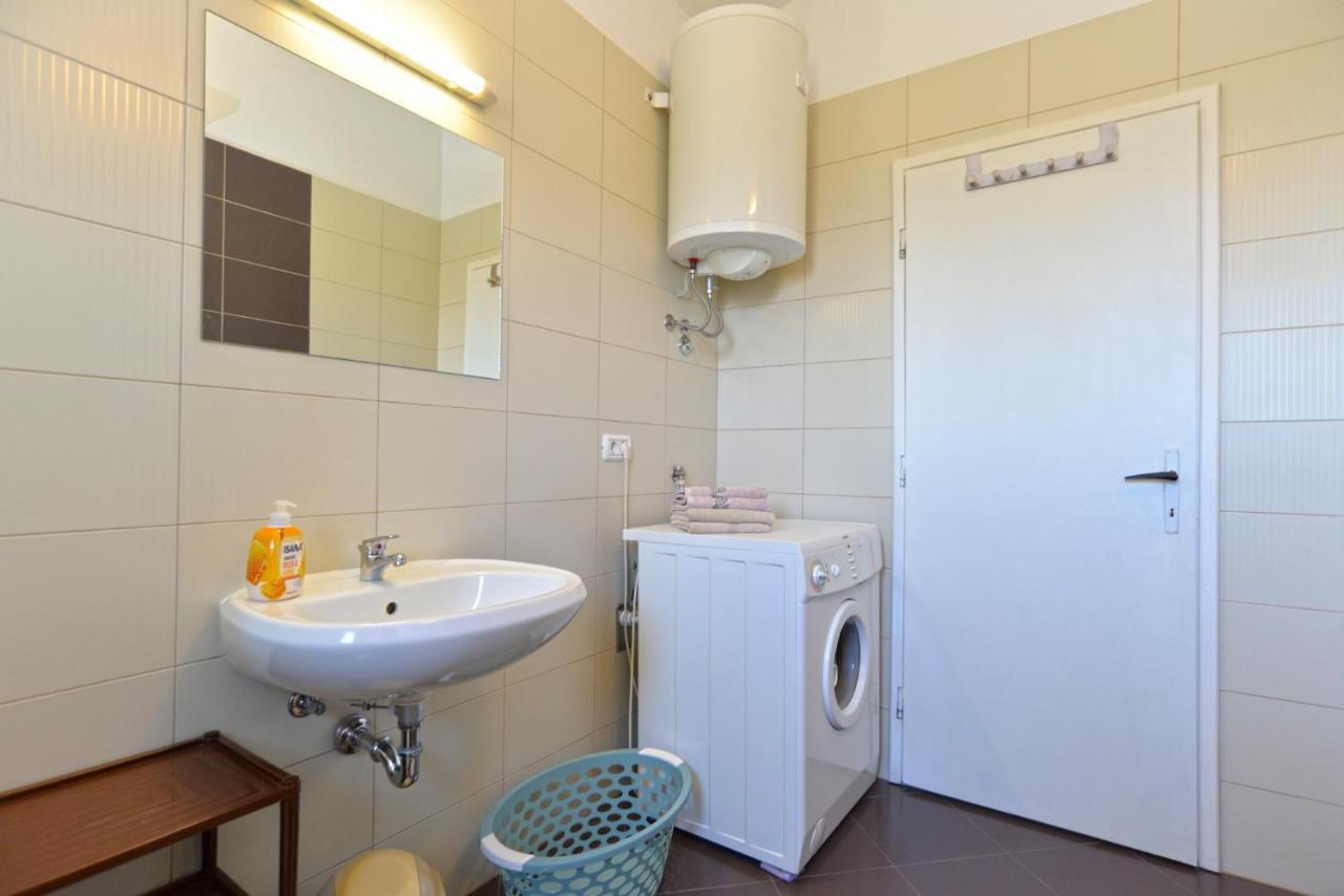 Apartments Bernarda 1773 بنجول المظهر الخارجي الصورة
