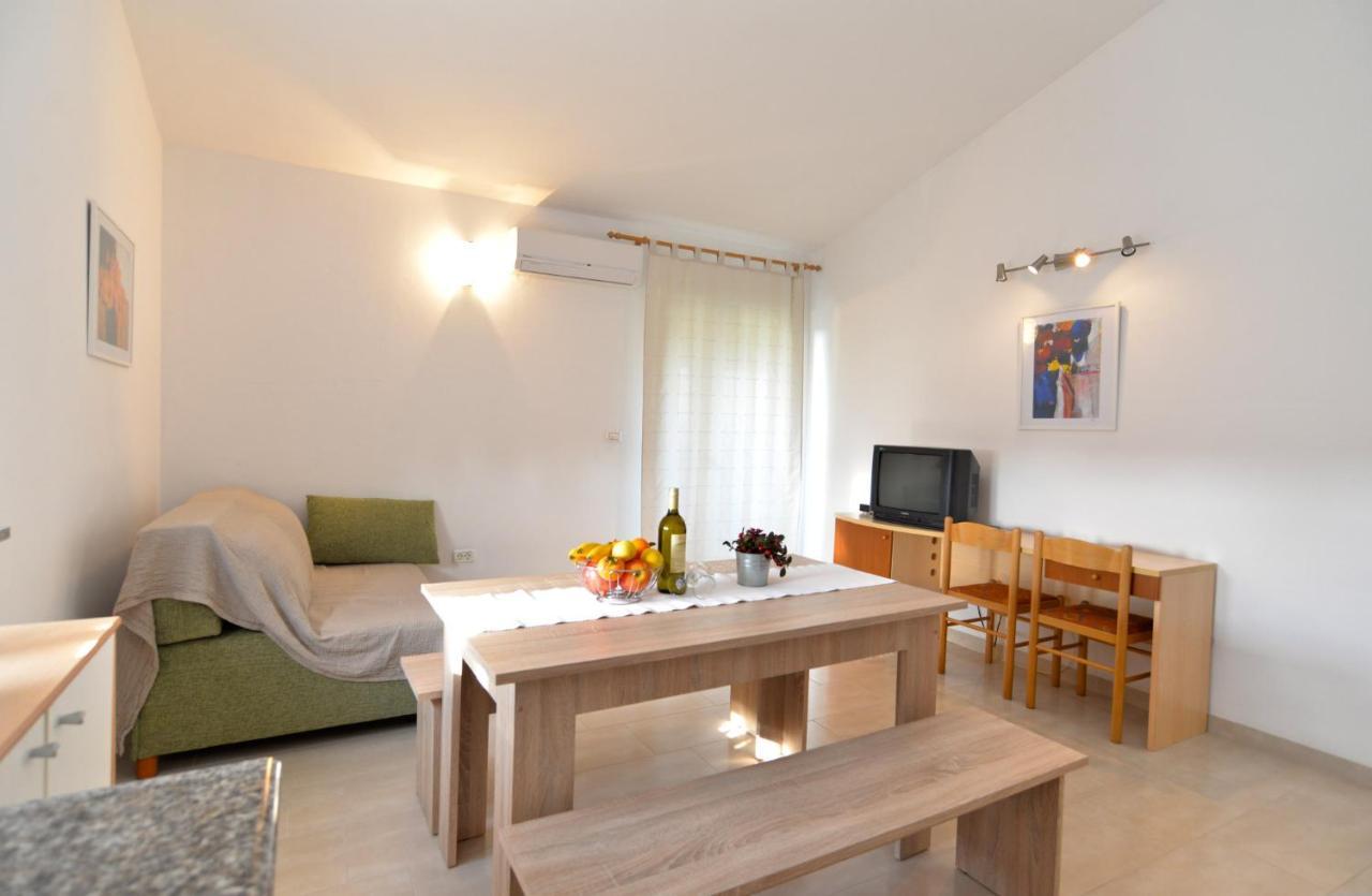 Apartments Bernarda 1773 بنجول المظهر الخارجي الصورة