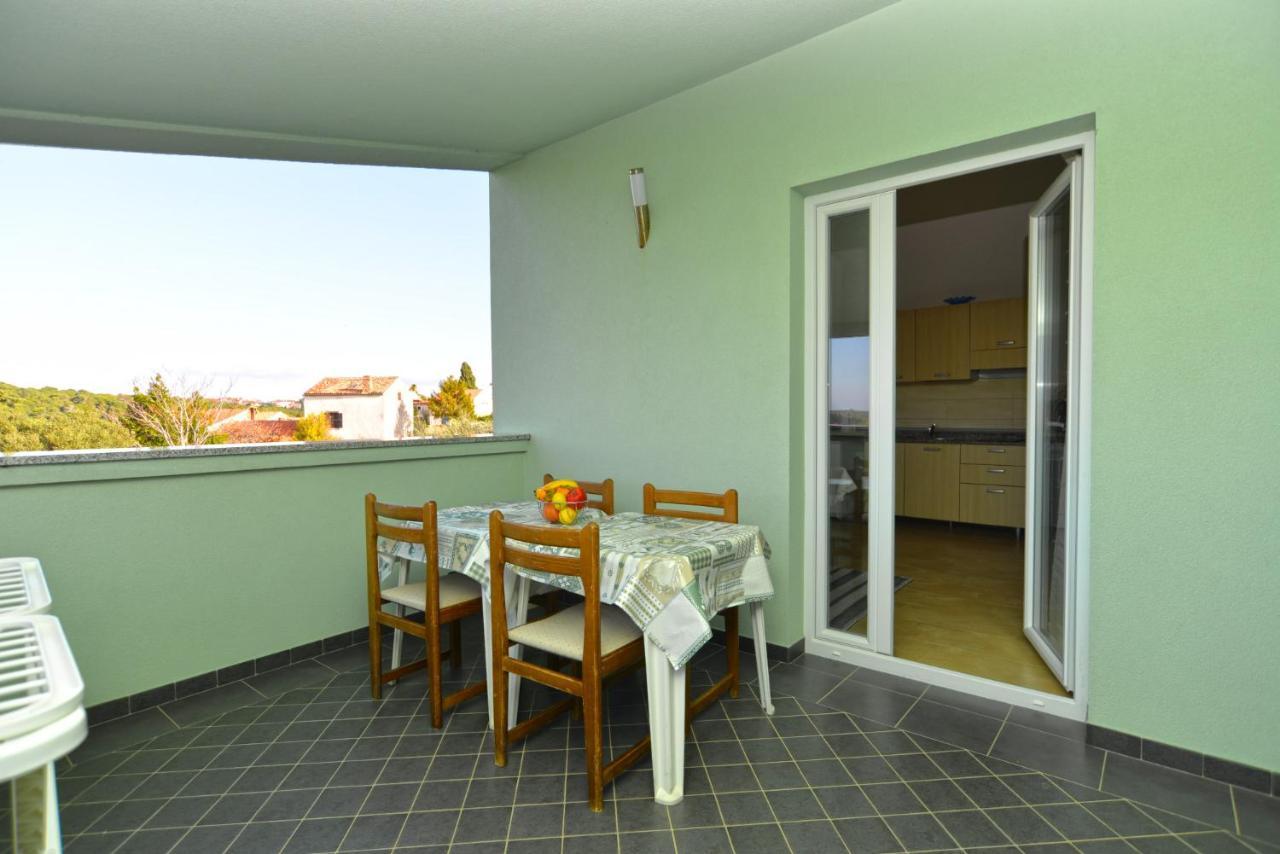 Apartments Bernarda 1773 بنجول المظهر الخارجي الصورة