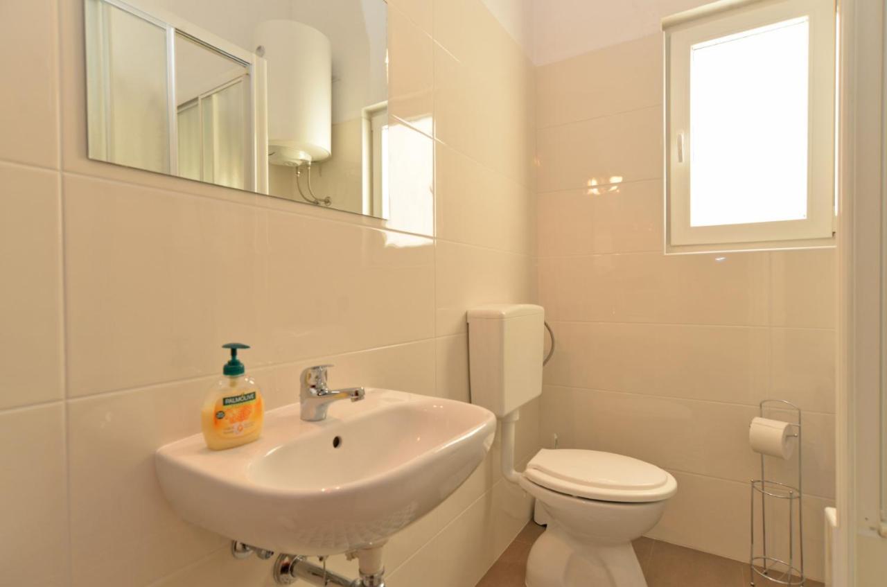 Apartments Bernarda 1773 بنجول المظهر الخارجي الصورة