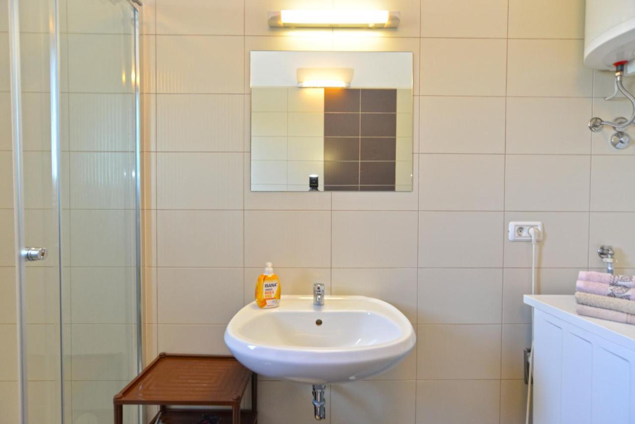 Apartments Bernarda 1773 بنجول المظهر الخارجي الصورة