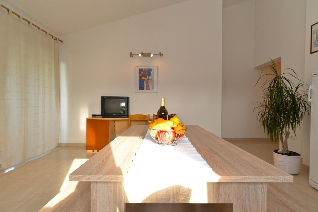 Apartments Bernarda 1773 بنجول المظهر الخارجي الصورة