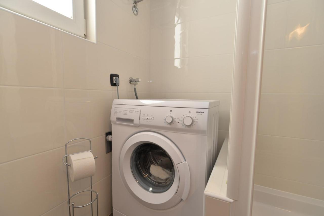 Apartments Bernarda 1773 بنجول المظهر الخارجي الصورة